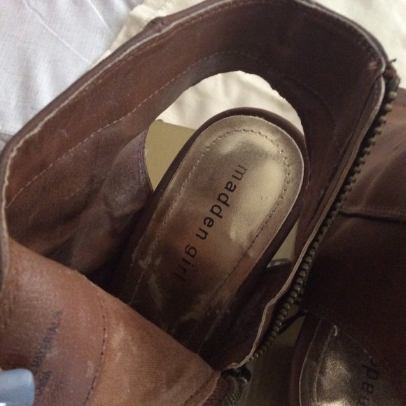 Open toe booties - Picture 2 of 4